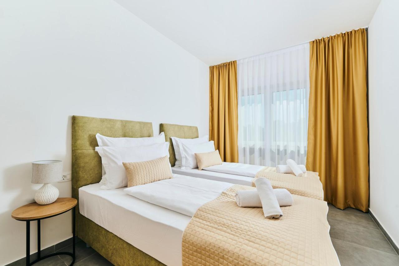 Apartments San Maris 2 Umag Exterior foto
