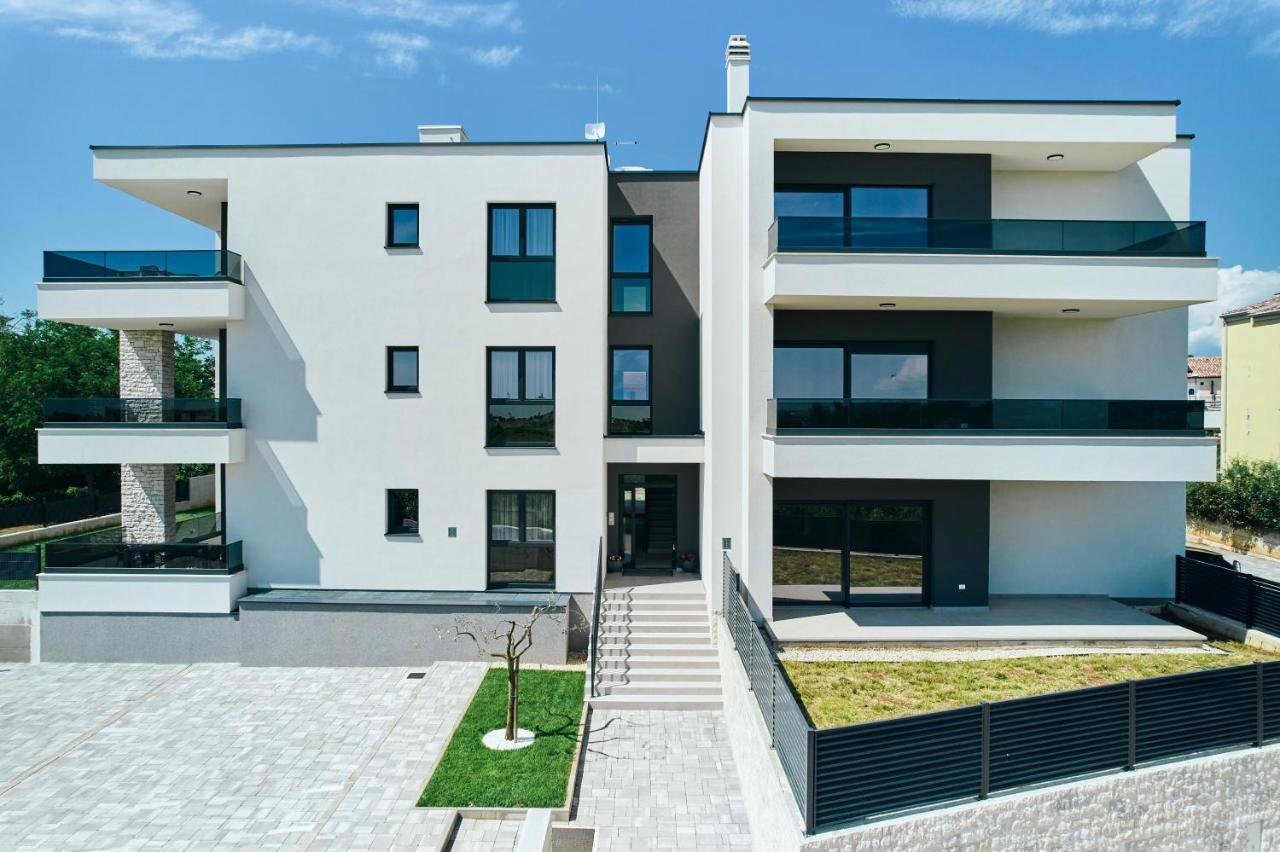 Apartments San Maris 2 Umag Exterior foto